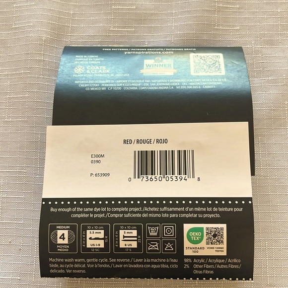 GORGEOUS RED CROCHET SHAWL - Picture 6 of 6